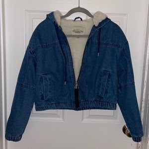 Cozy Cropped Denim Jacket with Fauz Fur Hood